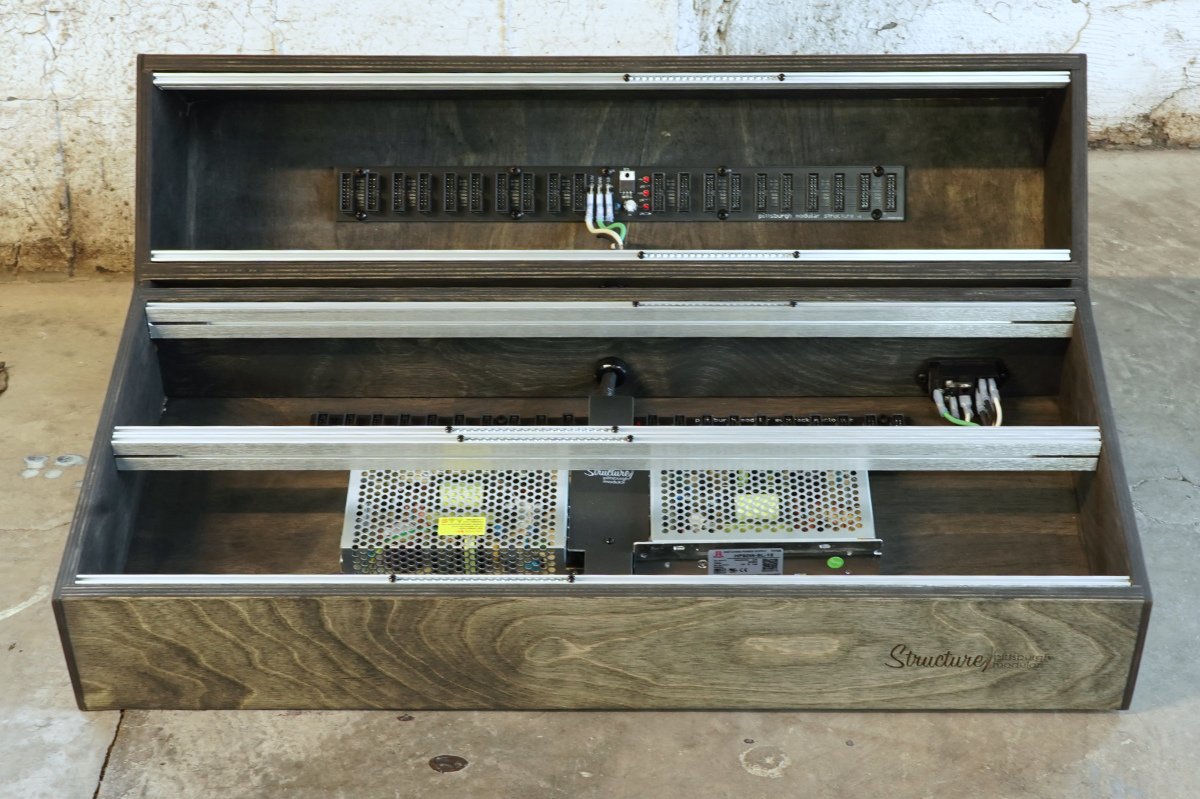 Structure 372 — Pittsburgh Modular Synthesizers